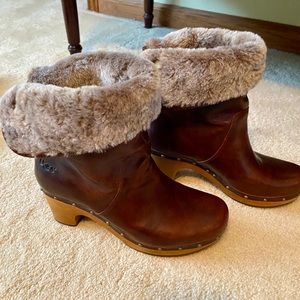 UGG LEATHER AND SHEARLING BOOTS